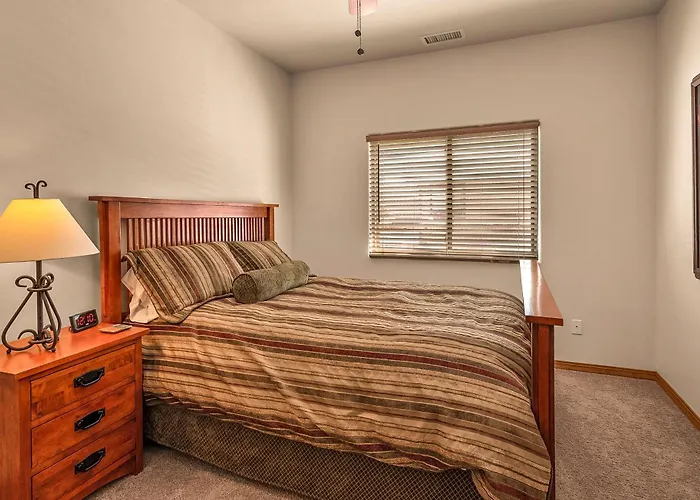 Grand Canyon Near Railway Golf Outdoor Fun Pet-friendly *