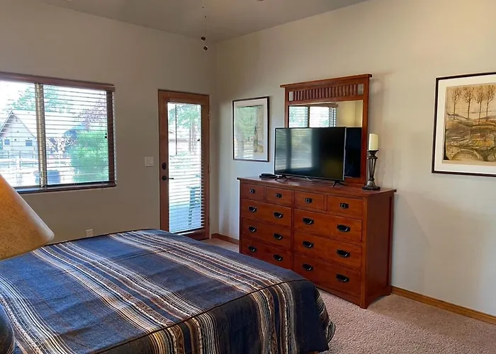 Holiday home Grand Canyon Near Railway Golf Outdoor Fun Pet-friendly