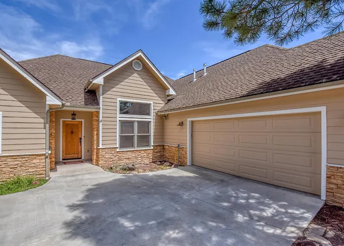 Grand Canyon Near Railway Golf Outdoor Fun Pet-friendly