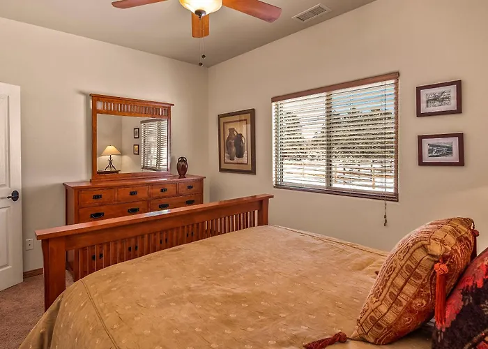 Grand Canyon Near Railway Golf Outdoor Fun Pet-friendly Williams