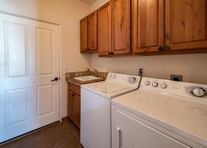 Grand Canyon Near Railway Golf Outdoor Fun Pet-friendly Holiday home *
