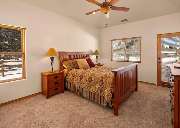 Grand Canyon Near Railway Golf Outdoor Fun Pet-friendly Williams
