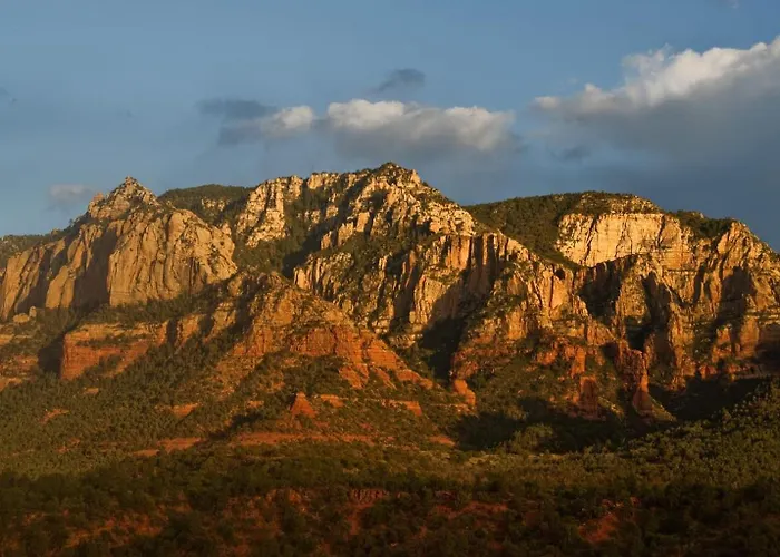 Grand Canyon Near Railway Golf Outdoor Fun Pet-friendly *
